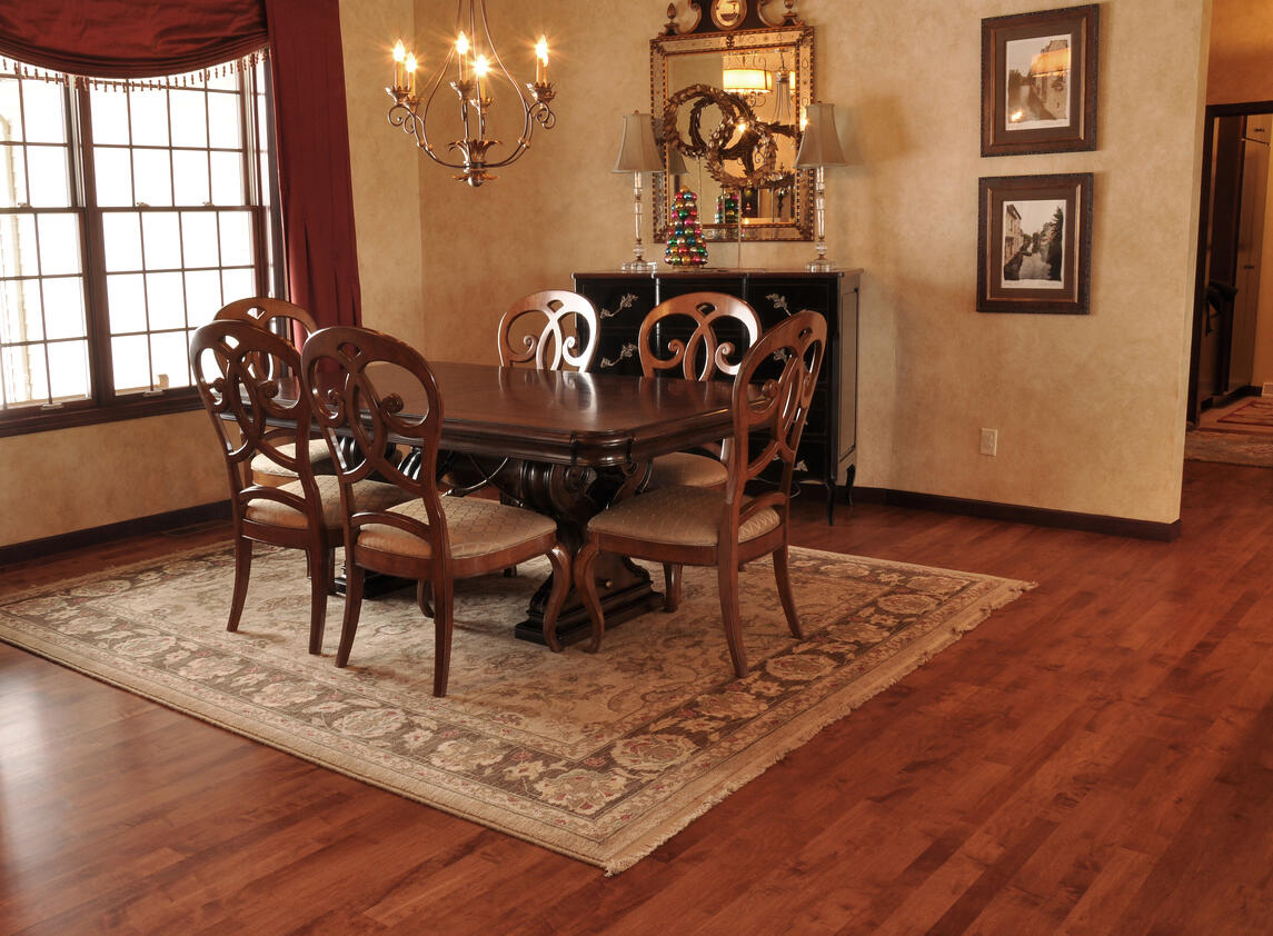 5 Tips For Using Rugs On Hardwood Floors