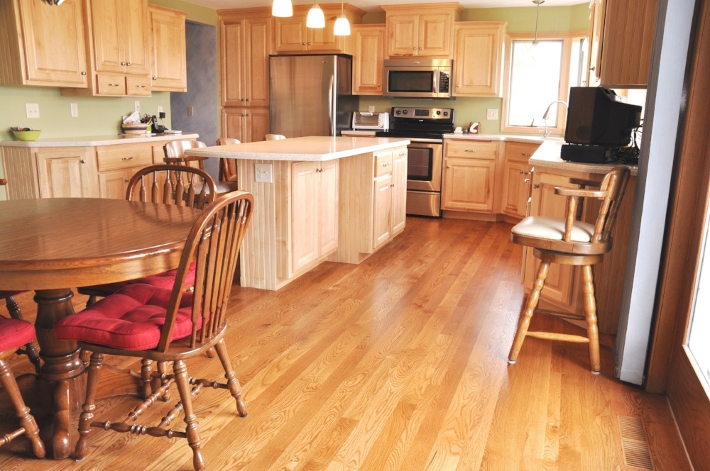 White Oak_Rustic_Stain_CG100371_4-617019-edited
