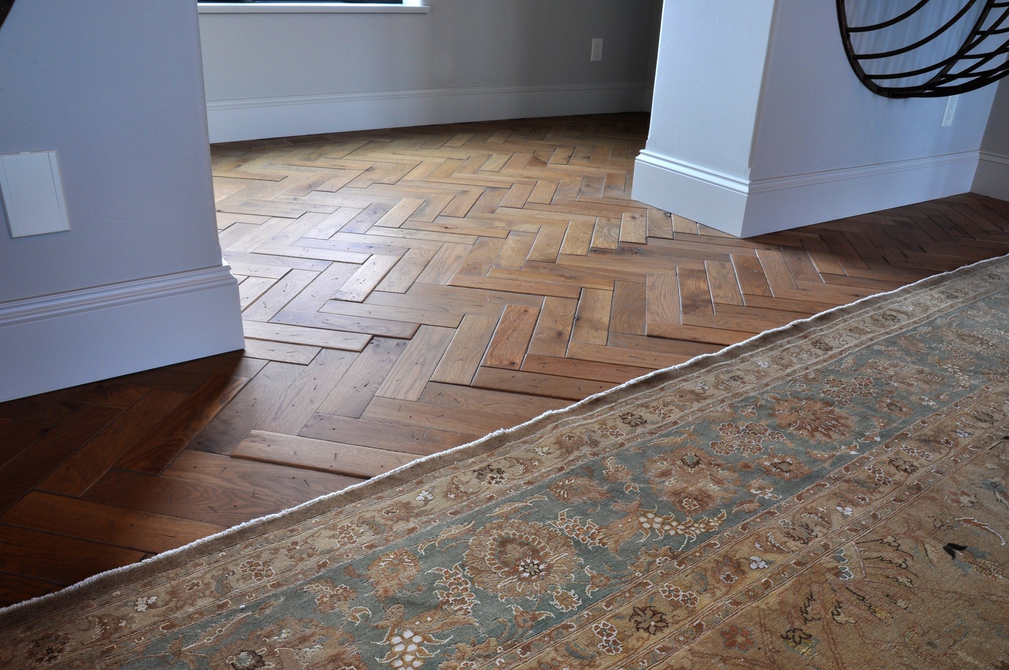White Oak_Live Sawn_Stain_CG300055_2