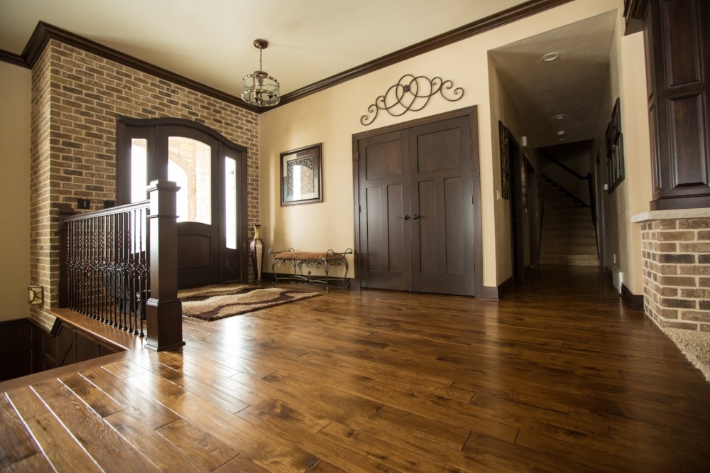 Hickory_Rustic_Stain_CG400856_3-148896-edited